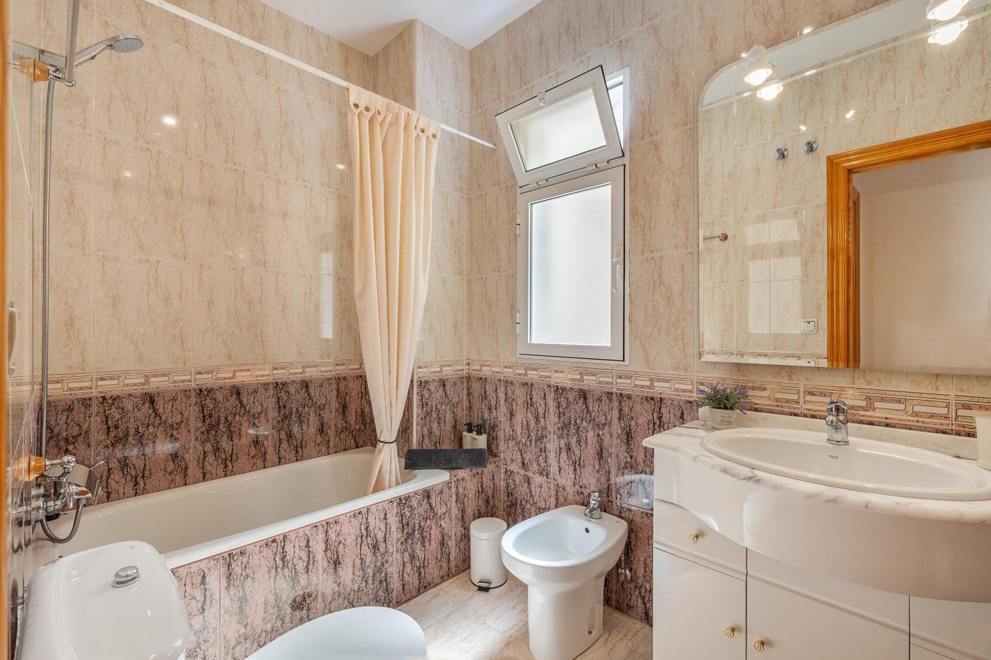 Amplio Apartamento En Gueejar Sierra 아파트 외부 사진